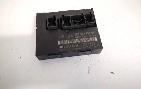 Volkswagen Golf V Comfort/convenience module 1k0959433bt 5dk008977-02