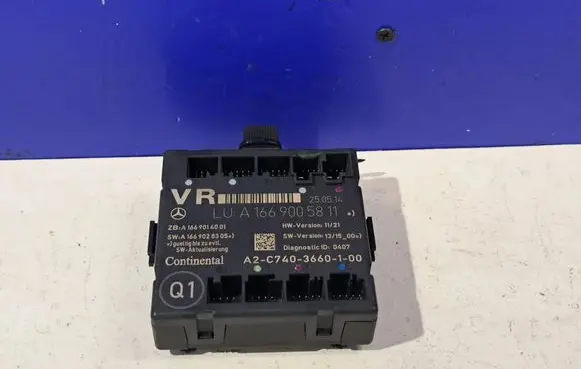 Mercedes-Benz GLA W156 X156 Door control unit/module A1669005811 A1669014001