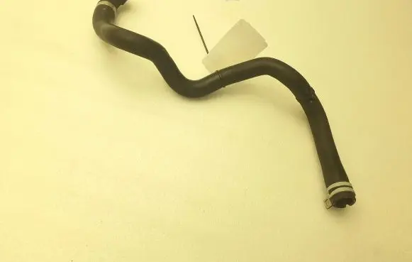 Volvo XC40 Engine coolant pipe/hose 32138728