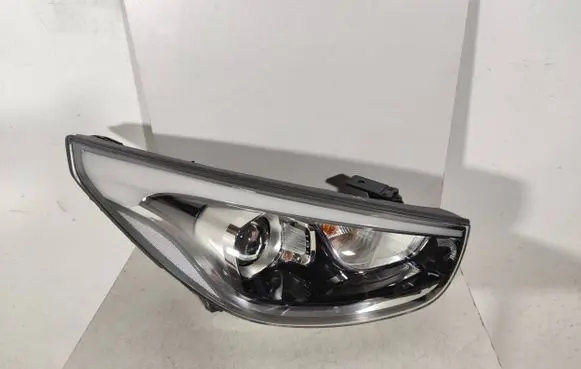 Hyundai ix35 Headlight/headlamp 921022SXXX 921022YXXX