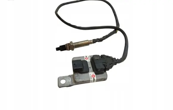 Audi A4 S4 B5 8D Lambda probe sensor 8K0907807J