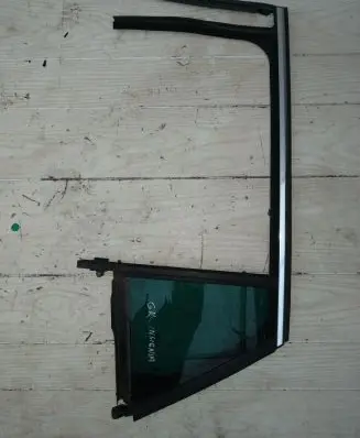 Opel Insignia B Rubber seal rear door window/glass 422178561
