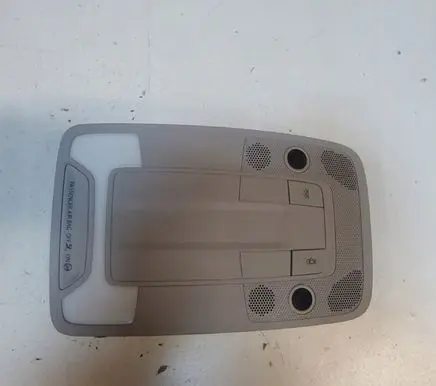 Audi Q2 - Front seat light 81A947135E