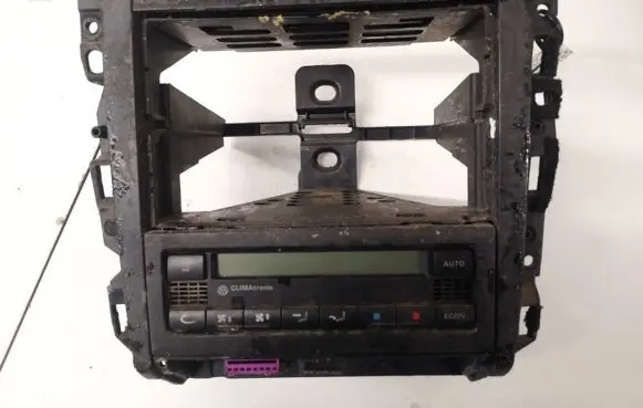 Volkswagen Golf IV Climate control unit 1j1858069