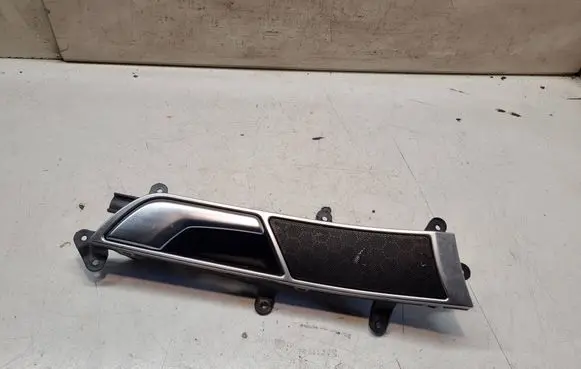 Audi A6 S6 C6 4F Front door interior handle 4F0837020B
