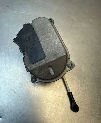 Audi A6 S6 C6 4F Intake manifold valve actuator/motor 059129086M 1045475S01 A2C53308513