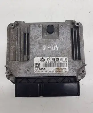 Volkswagen Golf VI Engine control unit/module 03C907309A 03C906016AH 0261S05805