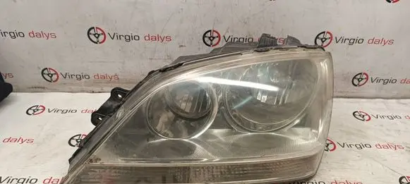 KIA Sorento Headlight/headlamp EY21V