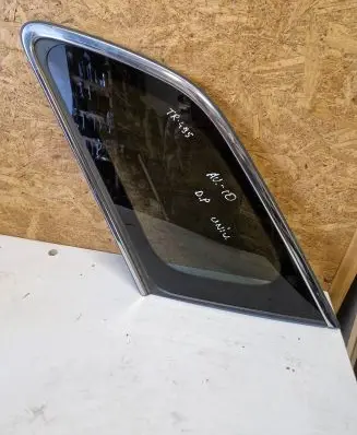 Toyota Avensis T270 Rear side window 43R006723 DOT24M101AS3