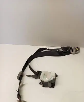 Mitsubishi Pajero Front seatbelt TKAB2EN244