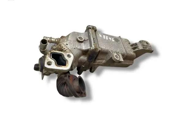 Opel Movano B EGR valve cooler 147355238R