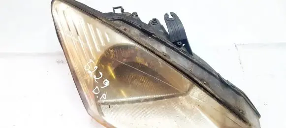 Ford Focus Headlight/headlamp