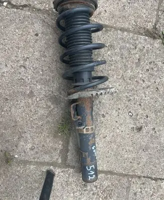 Volkswagen Golf VI Front shock absorber/damper