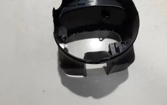 Mercedes-Benz C AMG W204 Steering wheel column trim