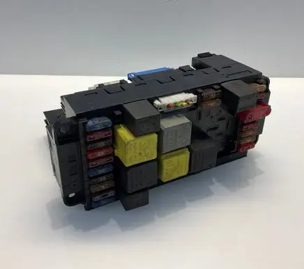 Mercedes-Benz C W203 Fuse module 0025459301 5DK00797320 1000101215005815