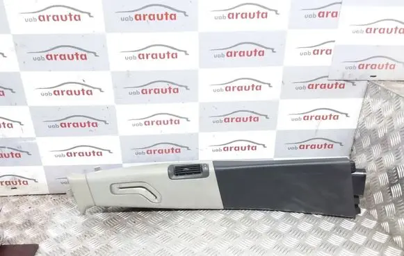 Volvo V70 (B) pillar trim (bottom)