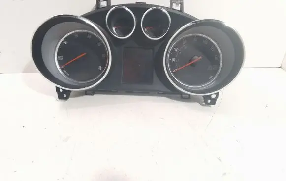 Opel Mokka Speedometer (instrument cluster) 95136699 A2C32846903000843G