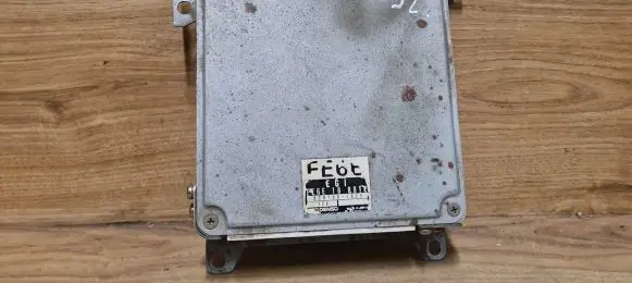 Mazda 626 Engine control unit/module 0797001925