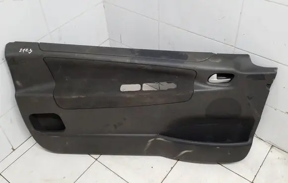 Peugeot 207 Front door card panel trim 2176610 2176650 2176640