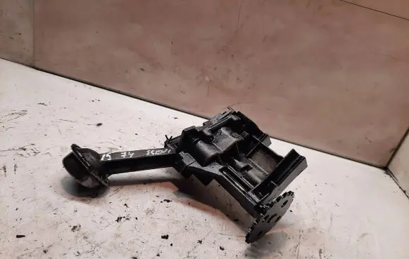 Renault Scenic II - Grand scenic II Oil pump 8200307174