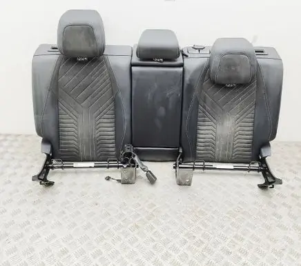 Peugeot 3008 III Rear seat 9843329880 9843329980