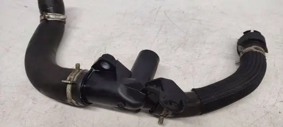 Peugeot 308 Engine coolant pipe/hose 9684589080 9671124980