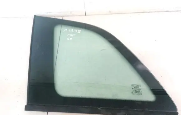 Fiat Croma Rear side window