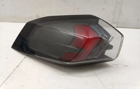 Peugeot 2008 II Rear/tail lights 2695010201 FR2695010201