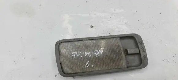 Toyota Avensis Verso Rear seat light NOCODE