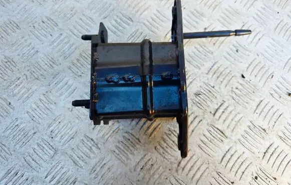 KIA Niro Rear shock/impact absorber stay/bar 86641AT050 DINR DOTR