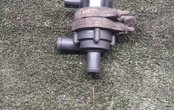 Audi Q7 4M Electric auxiliary coolant/water pump 7L0965561L 066859209