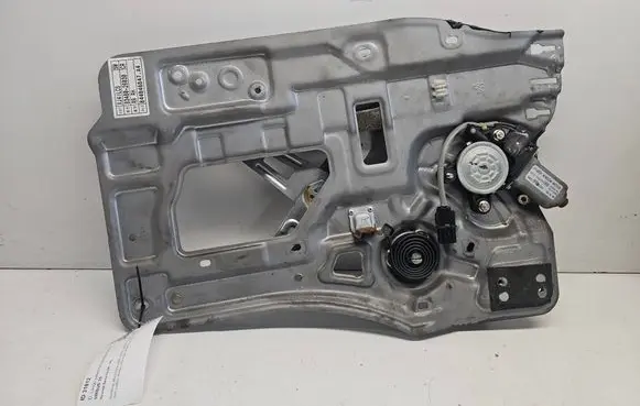 Hyundai Santa Fe Rear door window regulator with motor 8348026030