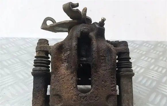 Alfa Romeo GTV Rear brake caliper 