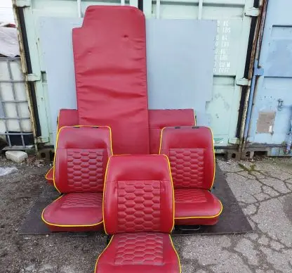 Seat set