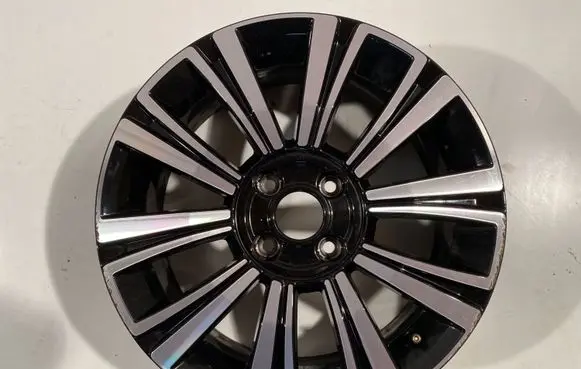 R16 alloy rim