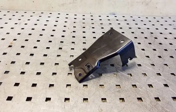 BMW X3 E83 Other engine bay part 65753428380 3428380