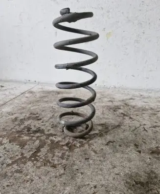 Audi A3 S3 8L Rear coil spring