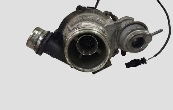 Volvo V40 Turbo 31380130