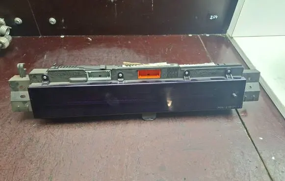 Renault Espace IV Speedometer (instrument cluster) P8200030529 8200030528
