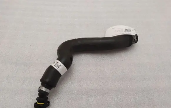 Jaguar E-Pace Air intake hose/pipe L4P39K617BB