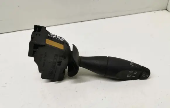 Ford Focus Wiper control stalk 17A553CB