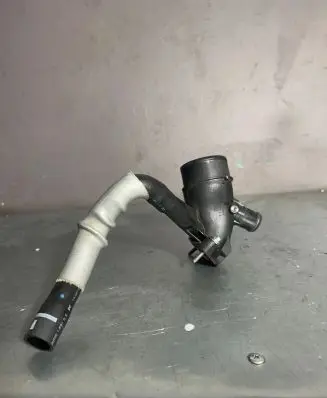 Thermostat/thermostat housing