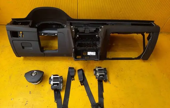 Volkswagen PASSAT B8 Dashboard
