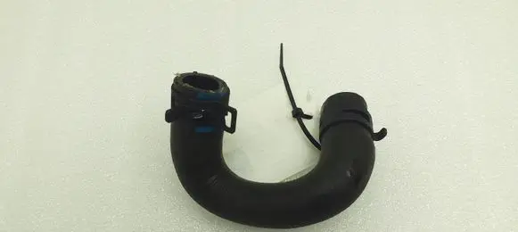 Mercedes-Benz A W176 Engine coolant pipe/hose A6512001482