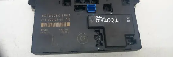 Mercedes-Benz CLS C219 Door control unit/module A2198200626