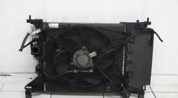 Opel Meriva B Radiator set 