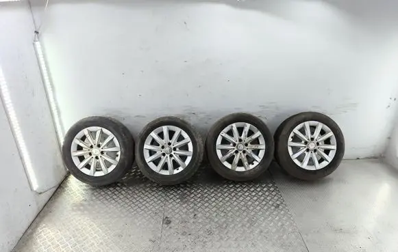 Mercedes-Benz B W246 W242 R16 alloy rim A2464010500