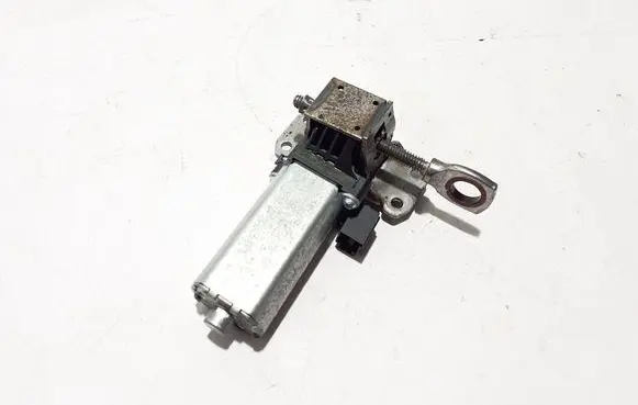 Audi Q7 4M Seat adjustment motor 3Q0959247