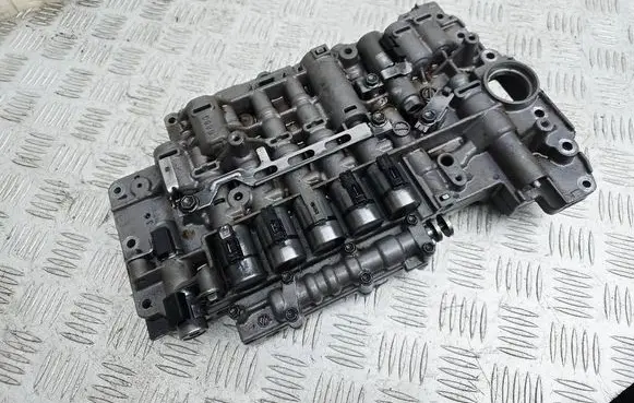 Audi Q7 4L Transmission gearbox valve body Z13213B Z13204B BE15AN