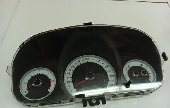 KIA Ceed Speedometer (instrument cluster) 940031H131